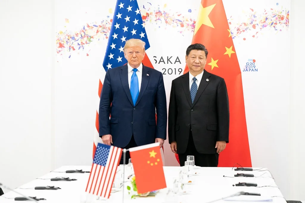 Foto Trump busca acordo com Xi Jinping durante viagem pela Ásia