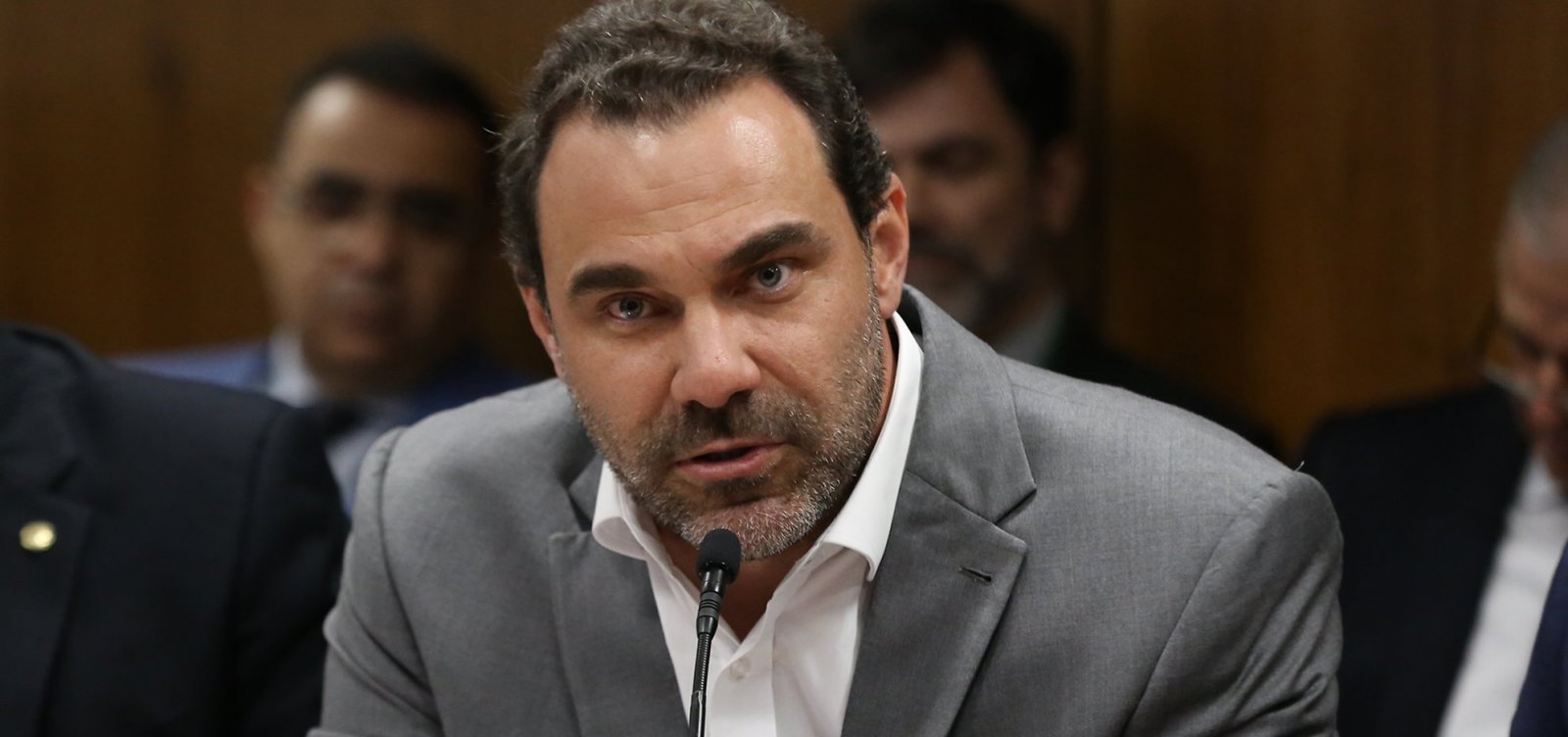 Foto PF investiga suspeita de superfaturamento em obras ligadas a Adolfo Viana