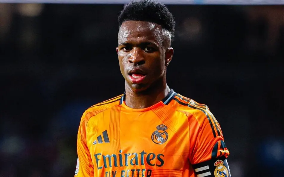 Foto Nova polêmica envolve Vini Jr após ex de Bia Miranda revelar supostas mensagens