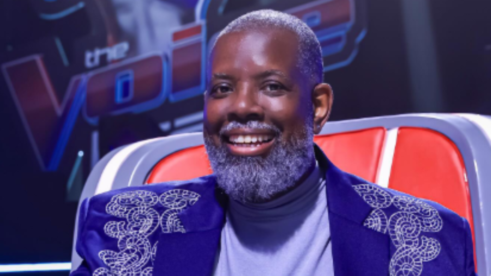 Foto Péricles recebe título de cidadão baiano em cerimônia na ALBA