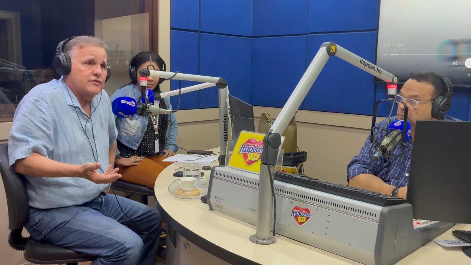 Foto Ex-ministro critica partidos e diz que política perdeu o debate de ideias