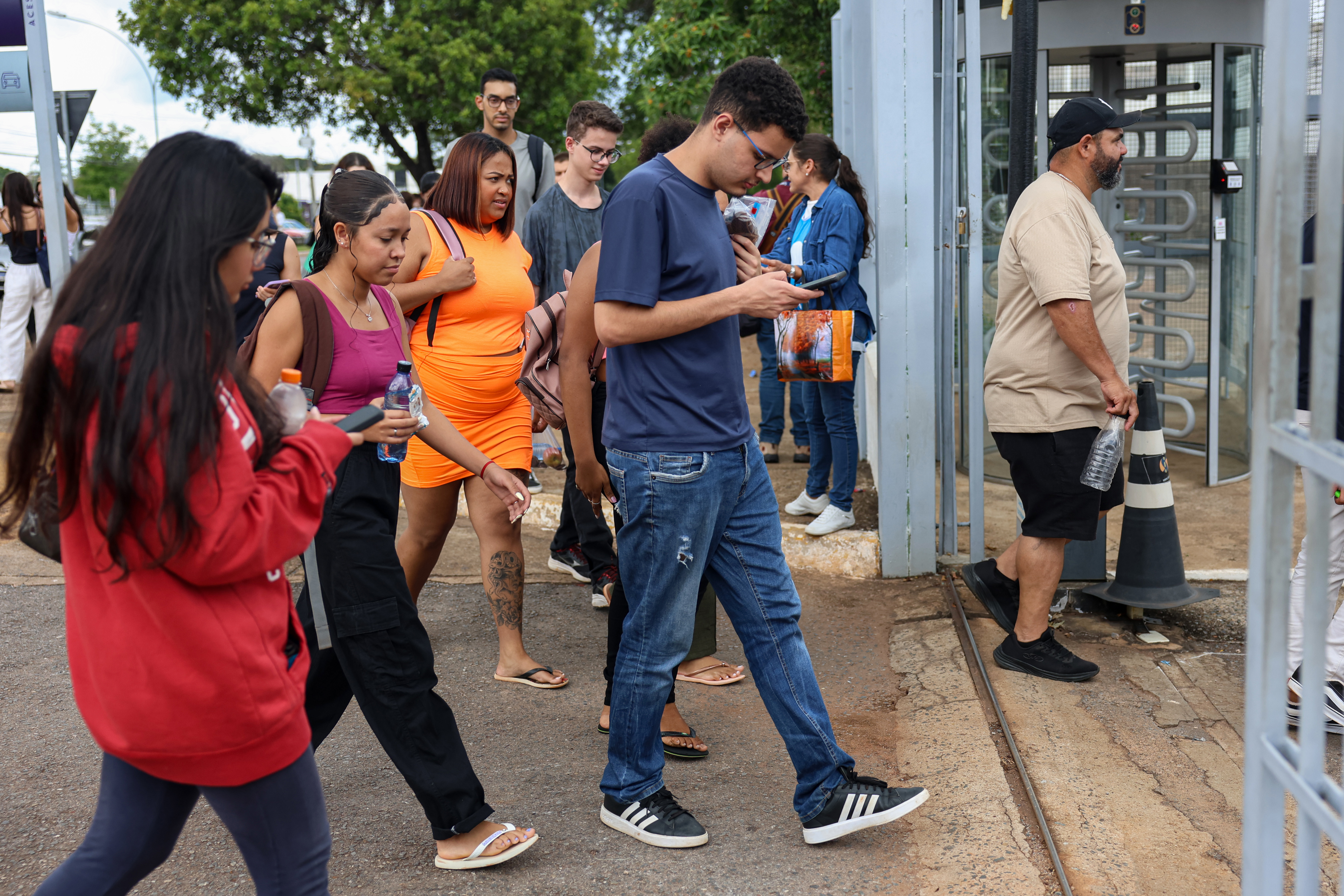 Foto Entenda como é calculada a nota das provas objetivas do Enem 2025