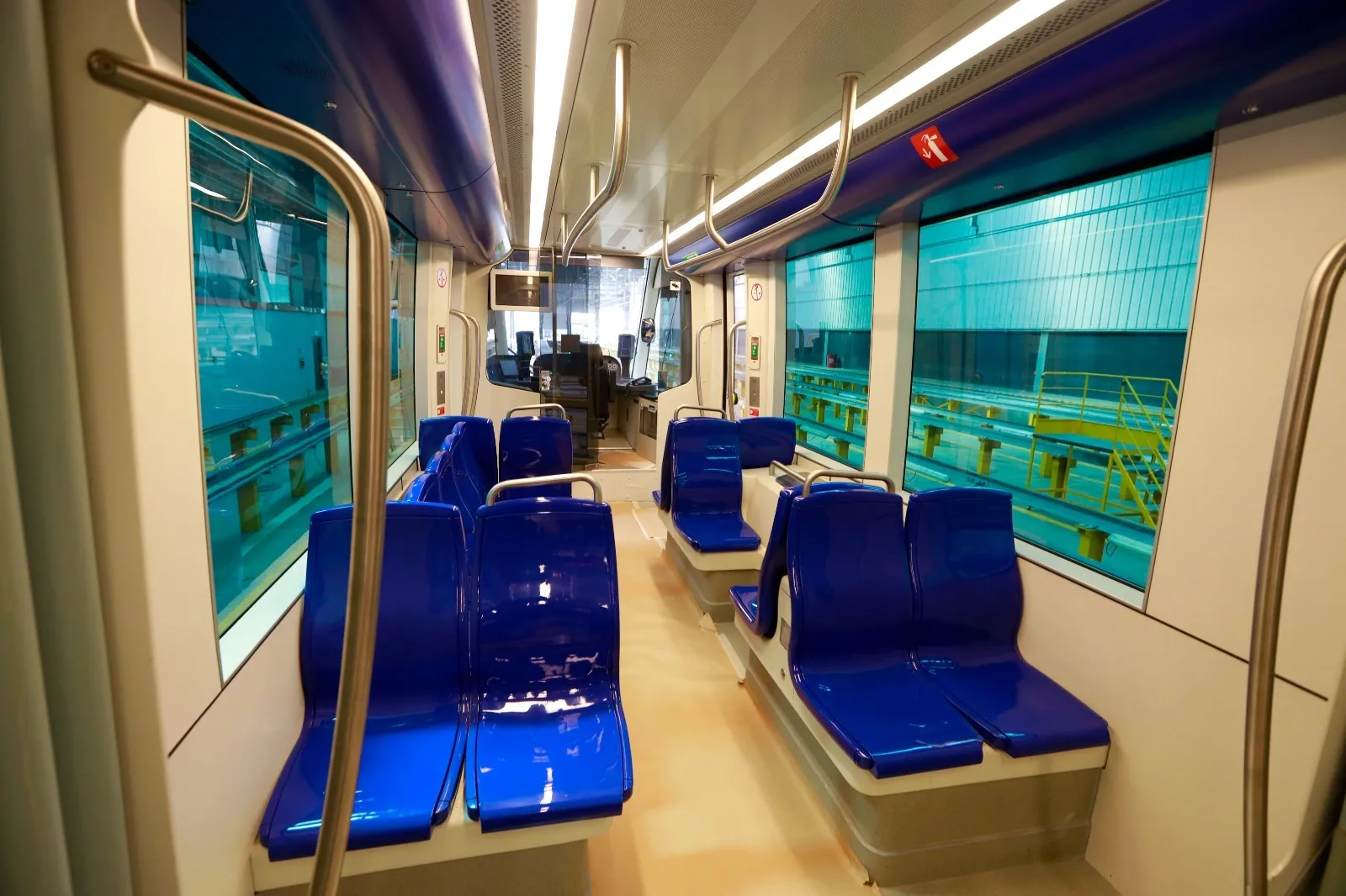 Visão interna do trem do VLT